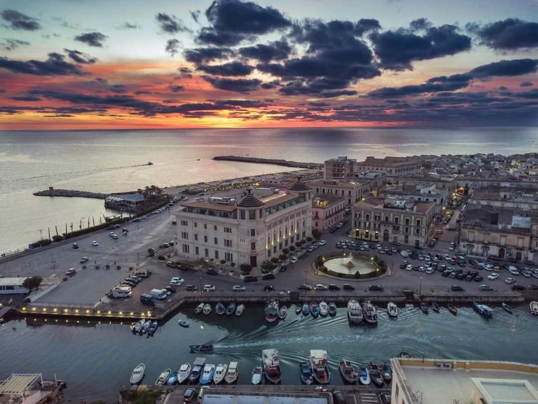 Appartamento Dimora Diaz 23A Syracuse Esterno foto